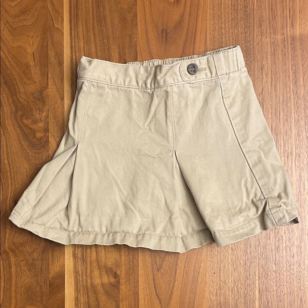 3T Tan Pleated skort